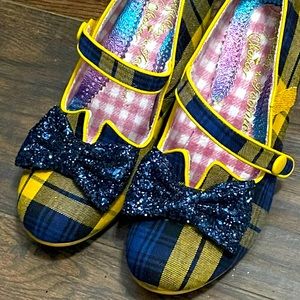 Irregular choice size 41